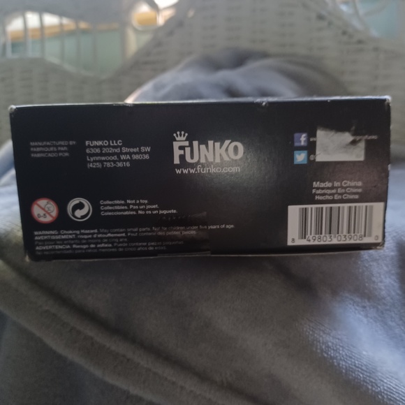 2/$20 BNIB Game of Thrones Legacy Collection Jon Snow Funko #1 - Picture 3 of 4